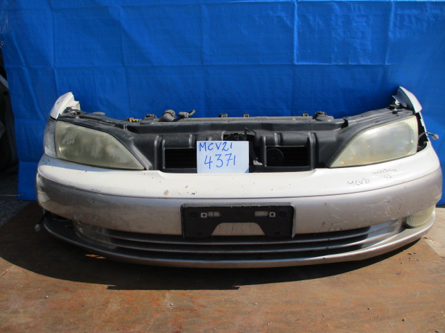 Used Toyota  BUMPER FRONT